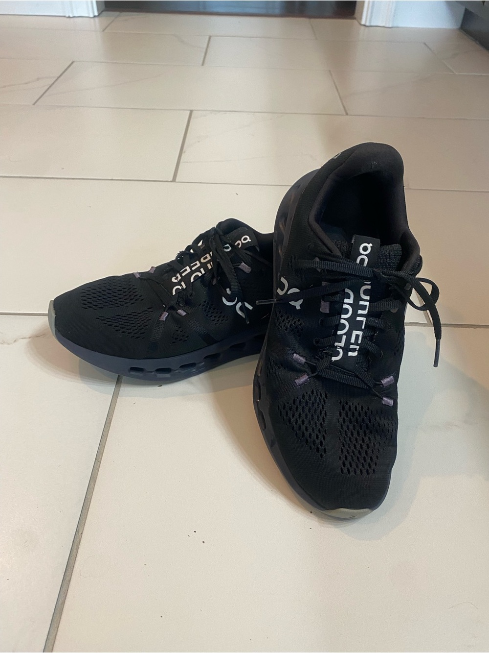 On Running Black Women’s Athletic Running Shoes